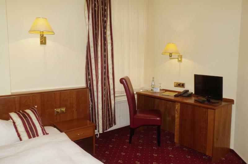 Hotel Merseburger Hof ไลป์ซิก ภายนอก รูปภาพ